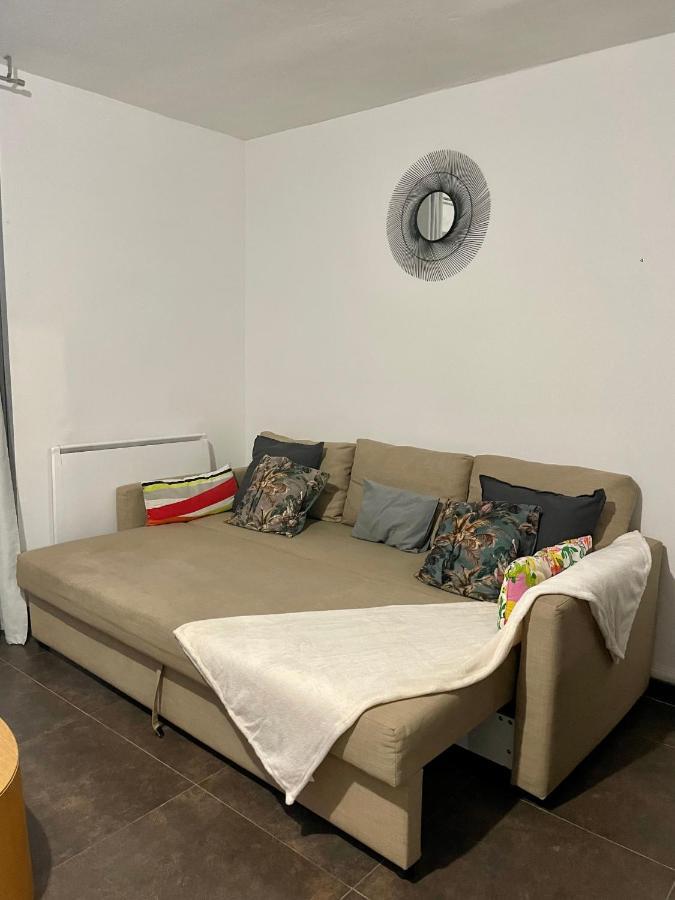 Appartement Magnifique T3 quartier près d’arènes tram au pied de l’immeuble à Montpellier Extérieur photo